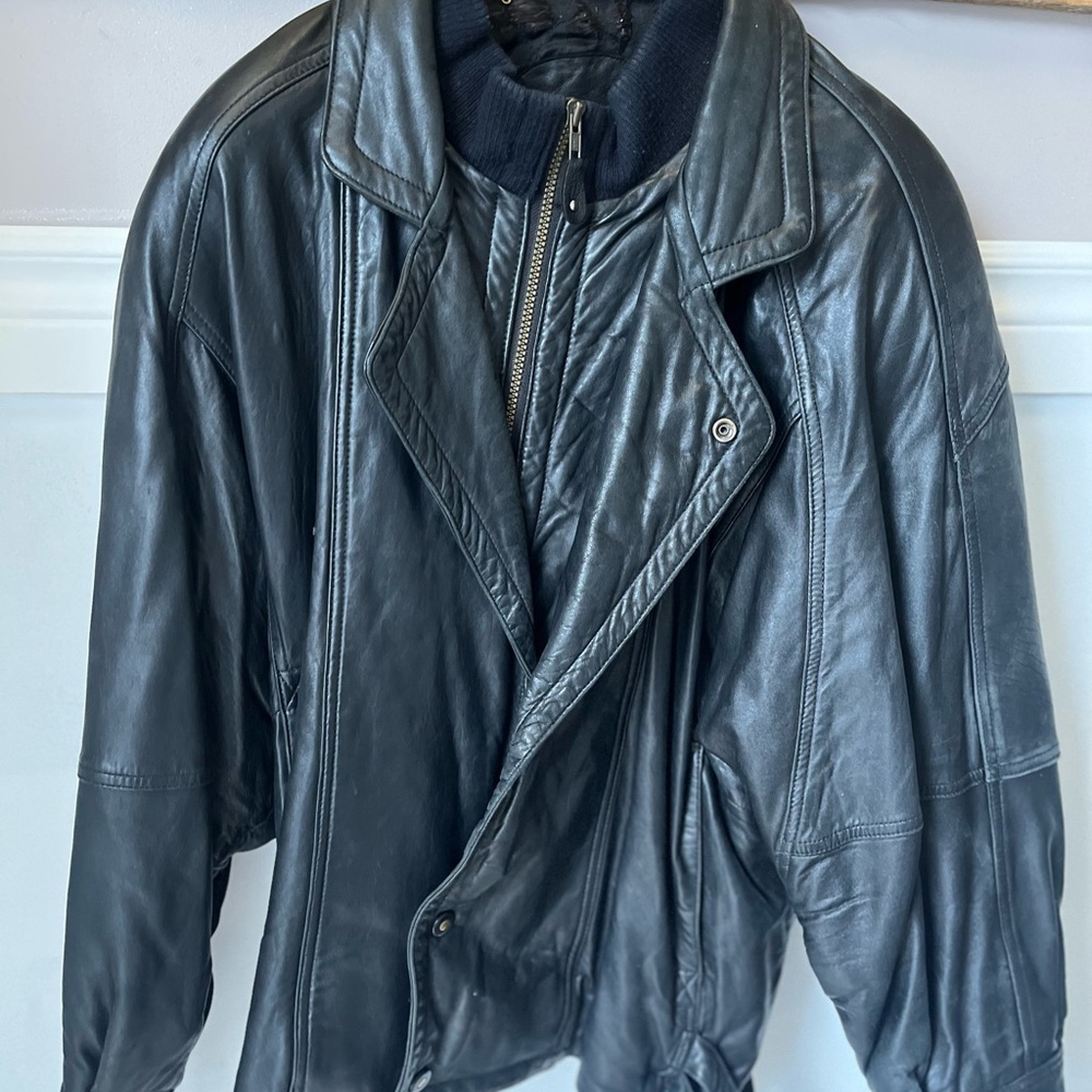 Danier soft leather black jacket biker vibes buckles on the sides men’s medium